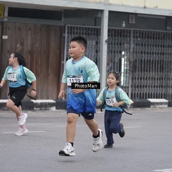 Runner Photo 8976936