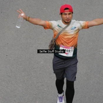 Runner Photo 8976950