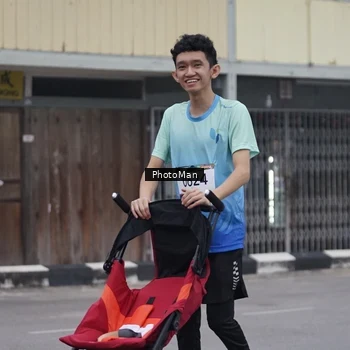 Runner Photo 8976962