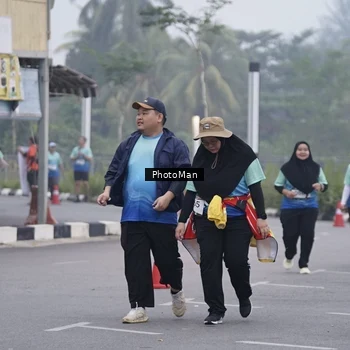 Runner Photo 8976963