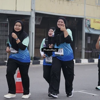 Runner Photo 8976984