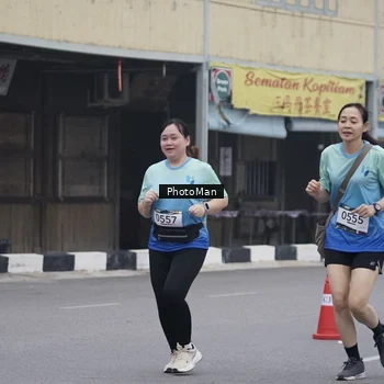 Runner Photo 8976996