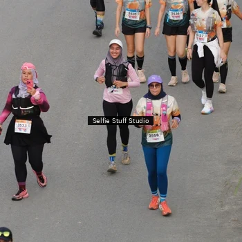 Runner Photo 8977018