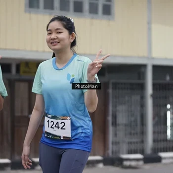 Runner Photo 8977021