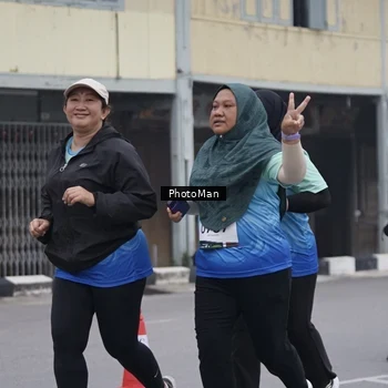 Runner Photo 8977025