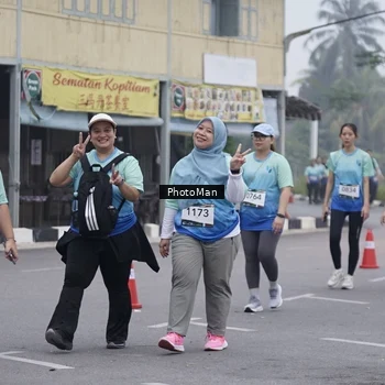 Runner Photo 8977032