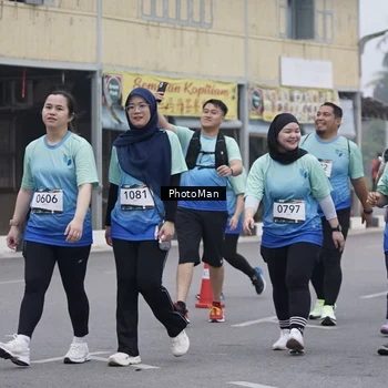 Runner Photo 8977037