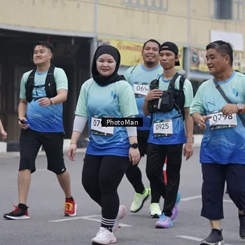 Runner Photo 8977038
