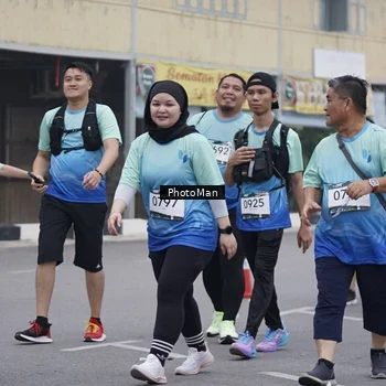 Runner Photo 8977042