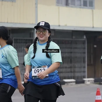 Runner Photo 8977044