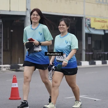 Runner Photo 8977045