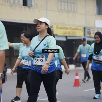 Runner Photo 8977050