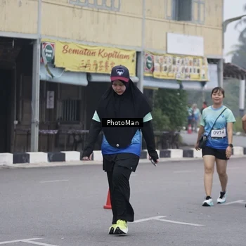 Runner Photo 8977052