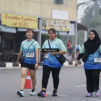 Runner Photo 8977053