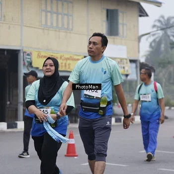 Runner Photo 8977056