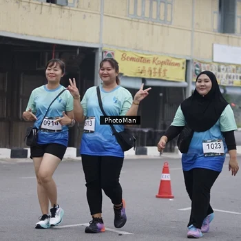 Runner Photo 8977060