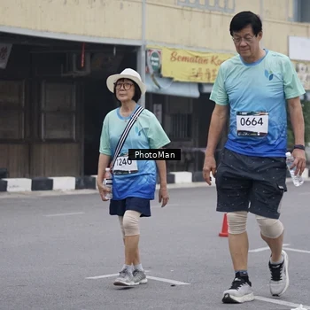 Runner Photo 8977069