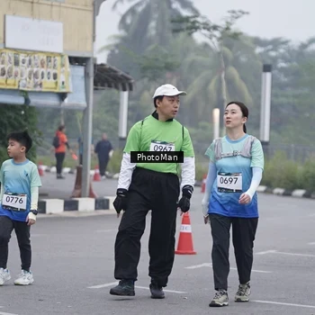 Runner Photo 8977091