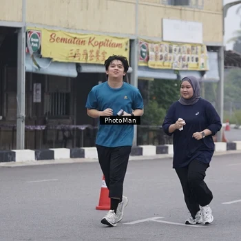 Runner Photo 8977101