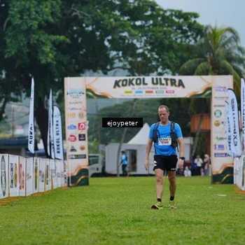 Runner Photo 8977143