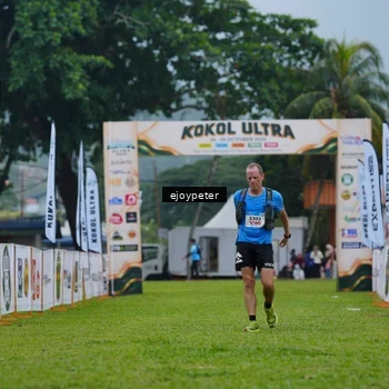 Runner Photo 8977163