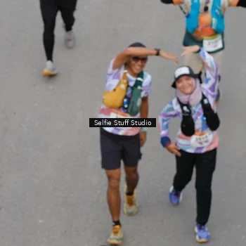 Runner Photo 8977172