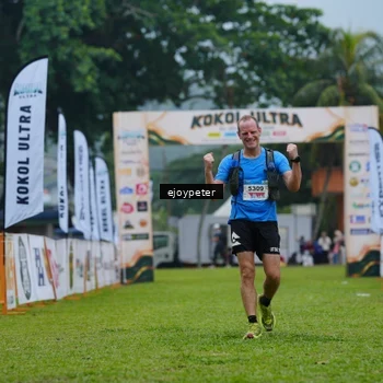 Runner Photo 8977190