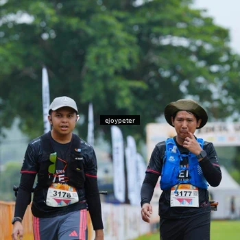 Runner Photo 8977282