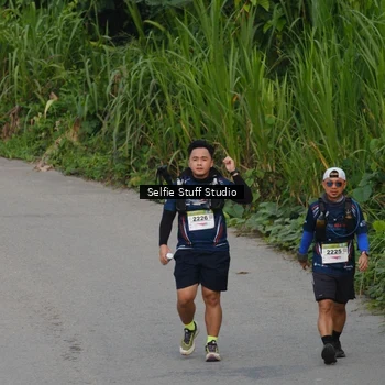 Runner Photo 8977292
