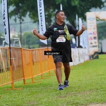 Runner Photo 8977310