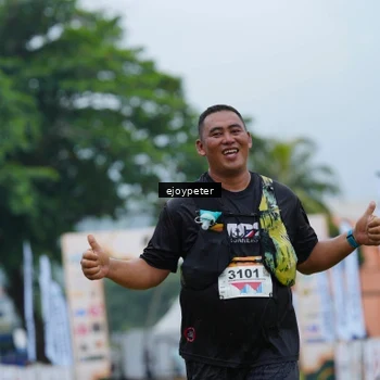 Runner Photo 8977322