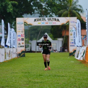 Runner Photo 8977344