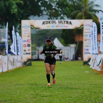 Runner Photo 8977345