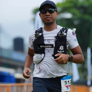 Runner Photo 8977393