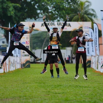 Runner Photo 8977451