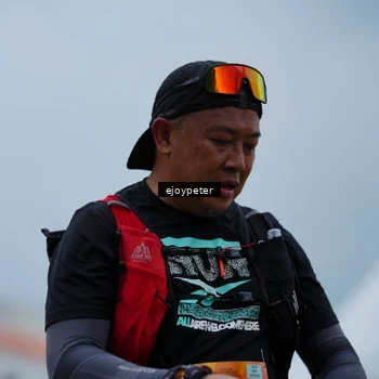 Runner Photo 8977459
