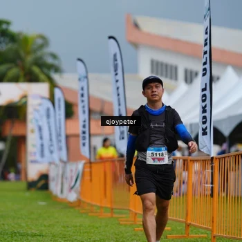 Runner Photo 8977491