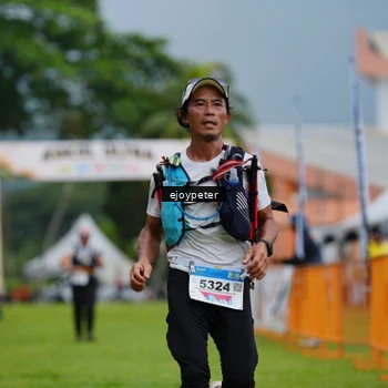 Runner Photo 8977509
