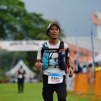 Runner Photo 8977512