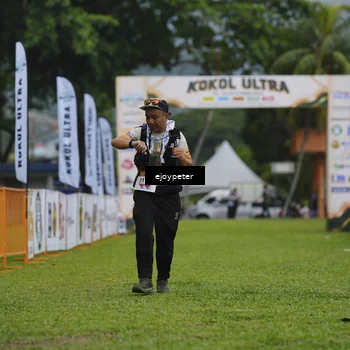 Runner Photo 8977529