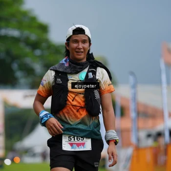 Runner Photo 8977547
