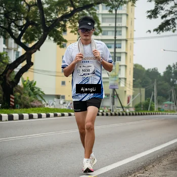 Runner Photo 8977742