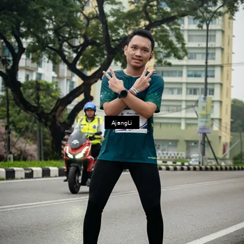 Runner Photo 8977745