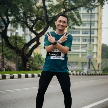 Runner Photo 8977756