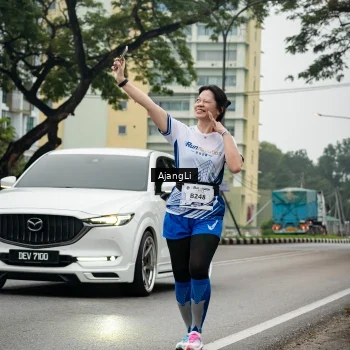 Runner Photo 8977762