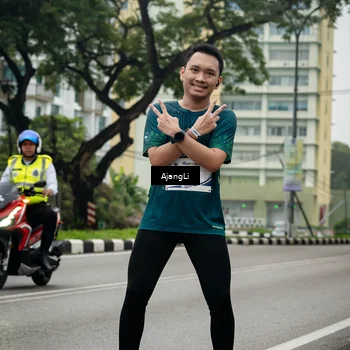 Runner Photo 8977764