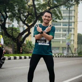 Runner Photo 8977783