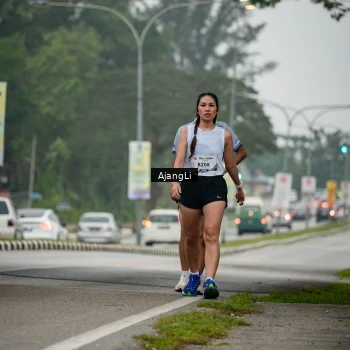 Runner Photo 8977811