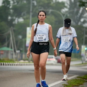 Runner Photo 8977822