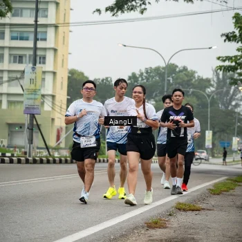 Runner Photo 8977838